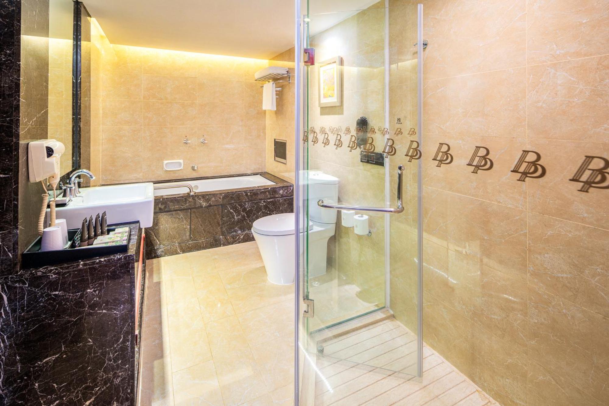 Hotel Beverly Plaza Macau Luaran gambar