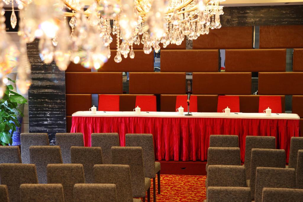 Hotel Beverly Plaza Macau Luaran gambar
